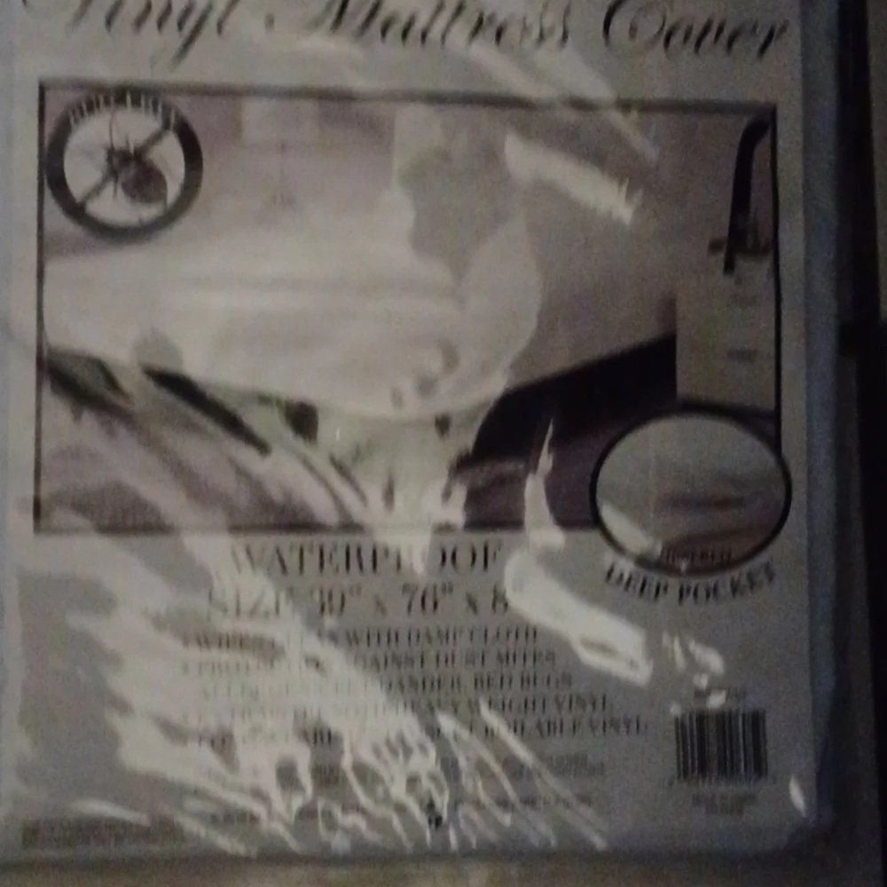 2 Twin Size 39 × 76 Mattress Cover